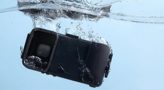 Huawei Mate 20 Pro, Su Altı Çekim Moduyla Alkış Topladı