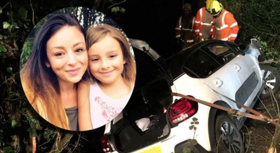Kaza Yapan Anne ve Kızı, Snapchat Sayesinde Kurtuldu