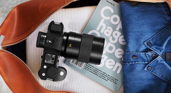 Leica, Akıllı Telefonları Bir Kenarı Bırakarak Profesyoneller İçin 35 mm Lensini Duyurdu
