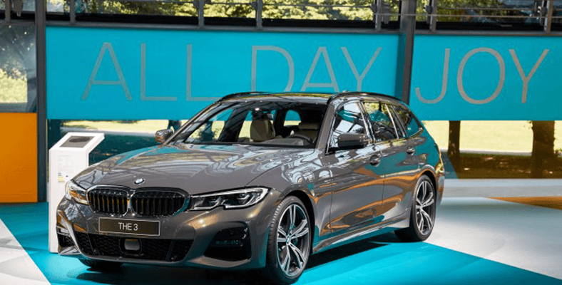 BMW’nin Yeni Jenerasyon Sürat Değişmezleyicisi, Taşıtı Kırmızı Işıklarda Otomatik Olarak Durduracak