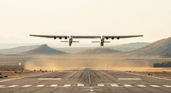 Dünyanın En Büyük Uçağı 400 Milyon Dolara Satışa Çıktı