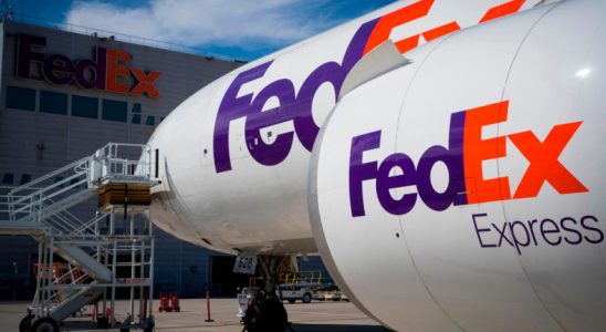 FedEx, Huawei Marka Telefonun Kargolanmaması Mevzusunda Söyleme Yaptı