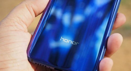 Honor, 5G Takviyeli Telefonunu Sene Sonuna Doğru Tanıtacak