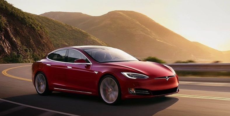 Tesla, ‘Plaid’ Motorlu ve Yeni Şasili Model S’i Duyurdu