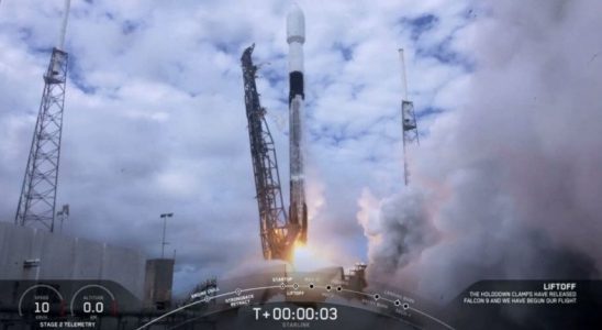 SpaceX, 15. Görevinde 60 Yeni Starlink Uydusunu Fırlattı