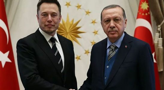 Cumhurbaşkanı Erdoğan, Tesla ve SpaceX'in Kurucusu Elon Musk ile Telefon Görüşmesi Yaptı