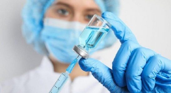 Sağlık Bakanlığı, COVID-19 Aşısı Dolandırıcılarına Dair Uyarıda Bulundu