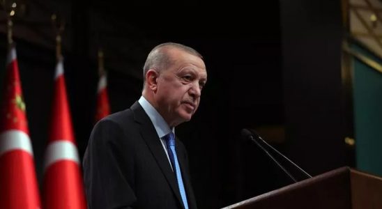 Kabine Toplantısı Sona Erdi: Cumhurbaşkanı Erdoğan Açıklama Yapıyor (CANLI)
